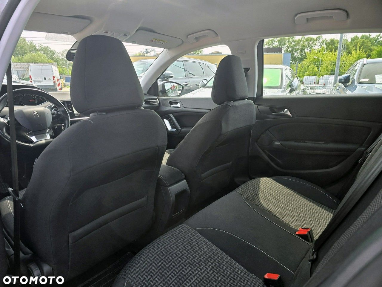 Peugeot 308 - 23