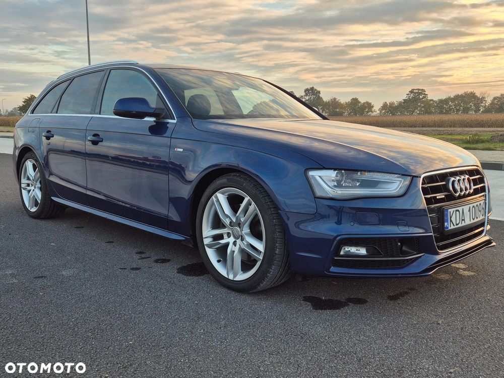 Audi A4 Avant 2.0 TDI DPF clean diesel quattro S line Sportpaket - 12