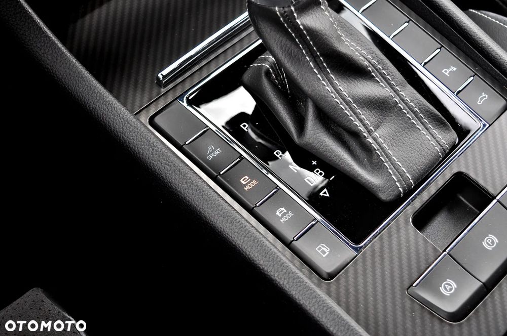 Skoda Superb 1.4 TSI Plug-In Hybrid Sportline DSG - 31