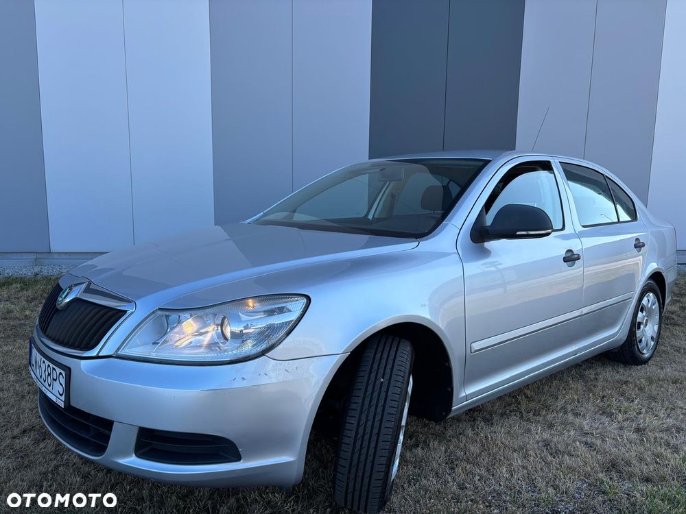 Skoda Octavia 1.6 Ambition - 1