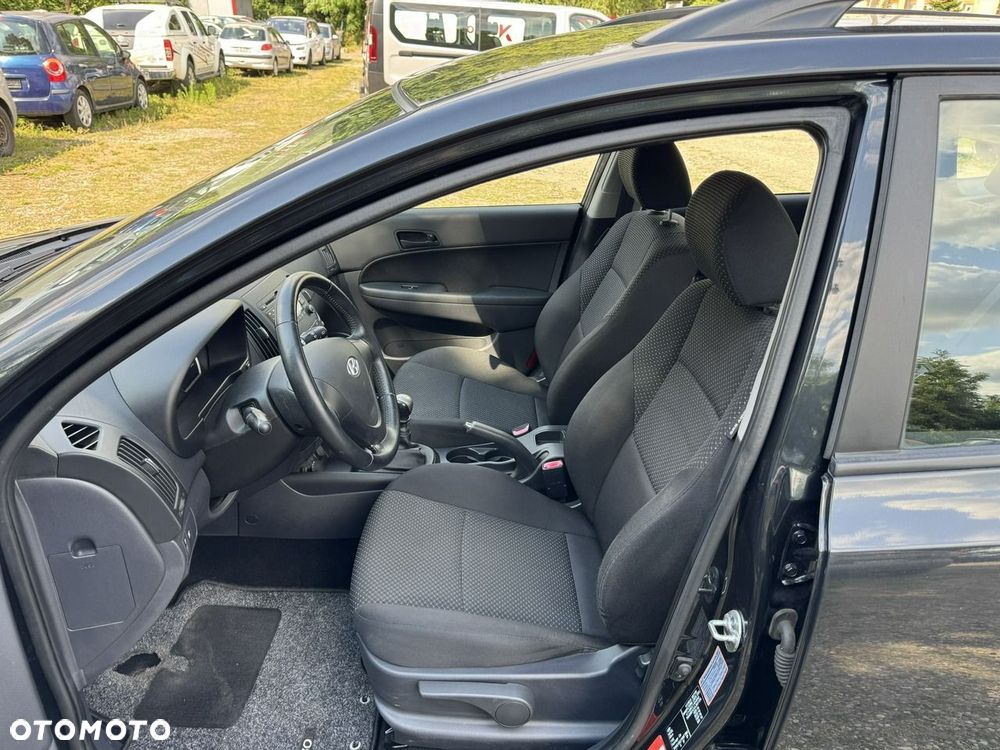 Hyundai i30 i30cw 1.4 FIFA WM Edition - 21