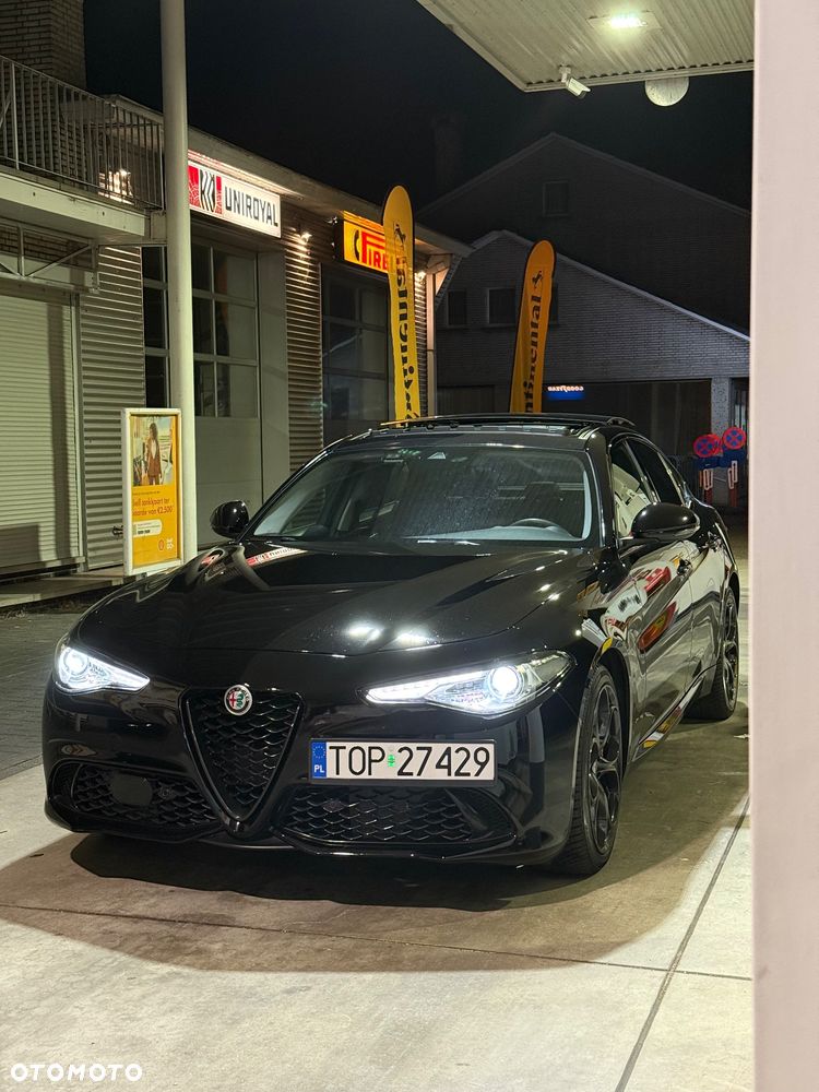 Alfa Romeo Giulia 2.0 Turbo Veloce TI Q4 - 22