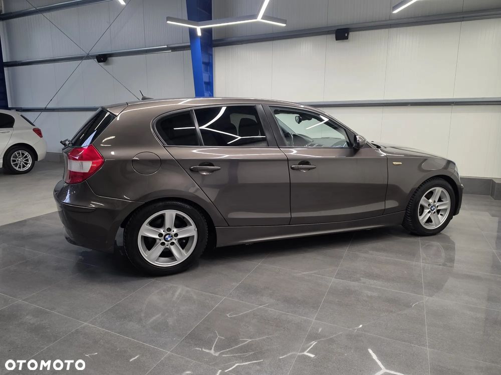 BMW Seria 1 118i - 18