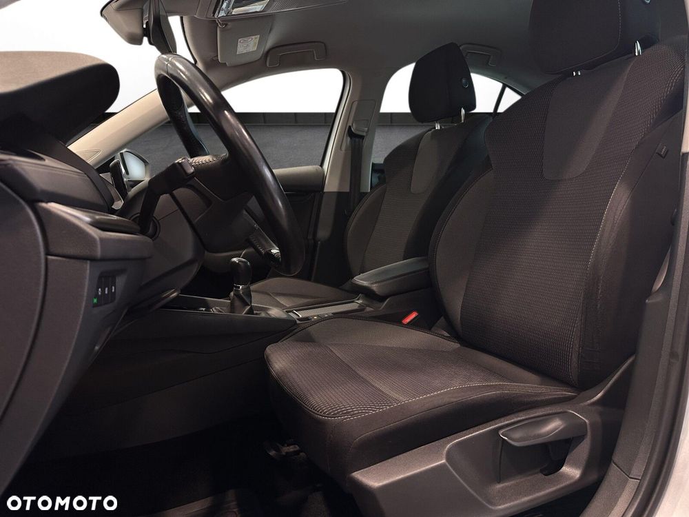 Skoda Octavia 1.5 TSI ACT Ambition - 8