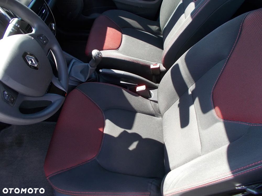 Renault Clio 1.2 16V 75 Dynamique - 18