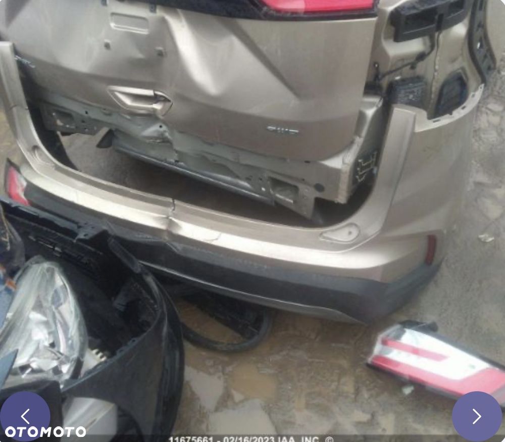 Ford Edge - 11