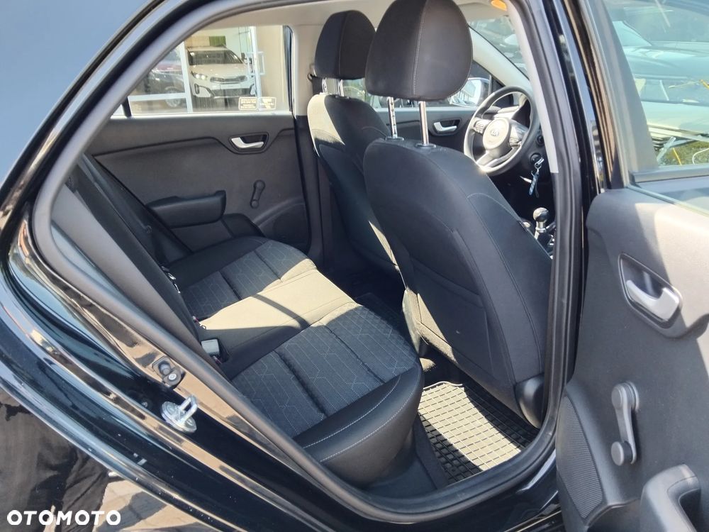 Kia Rio 1.2 M - 23