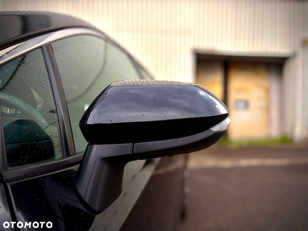 Toyota Corolla 1.8 Hybrid Comfort - 11