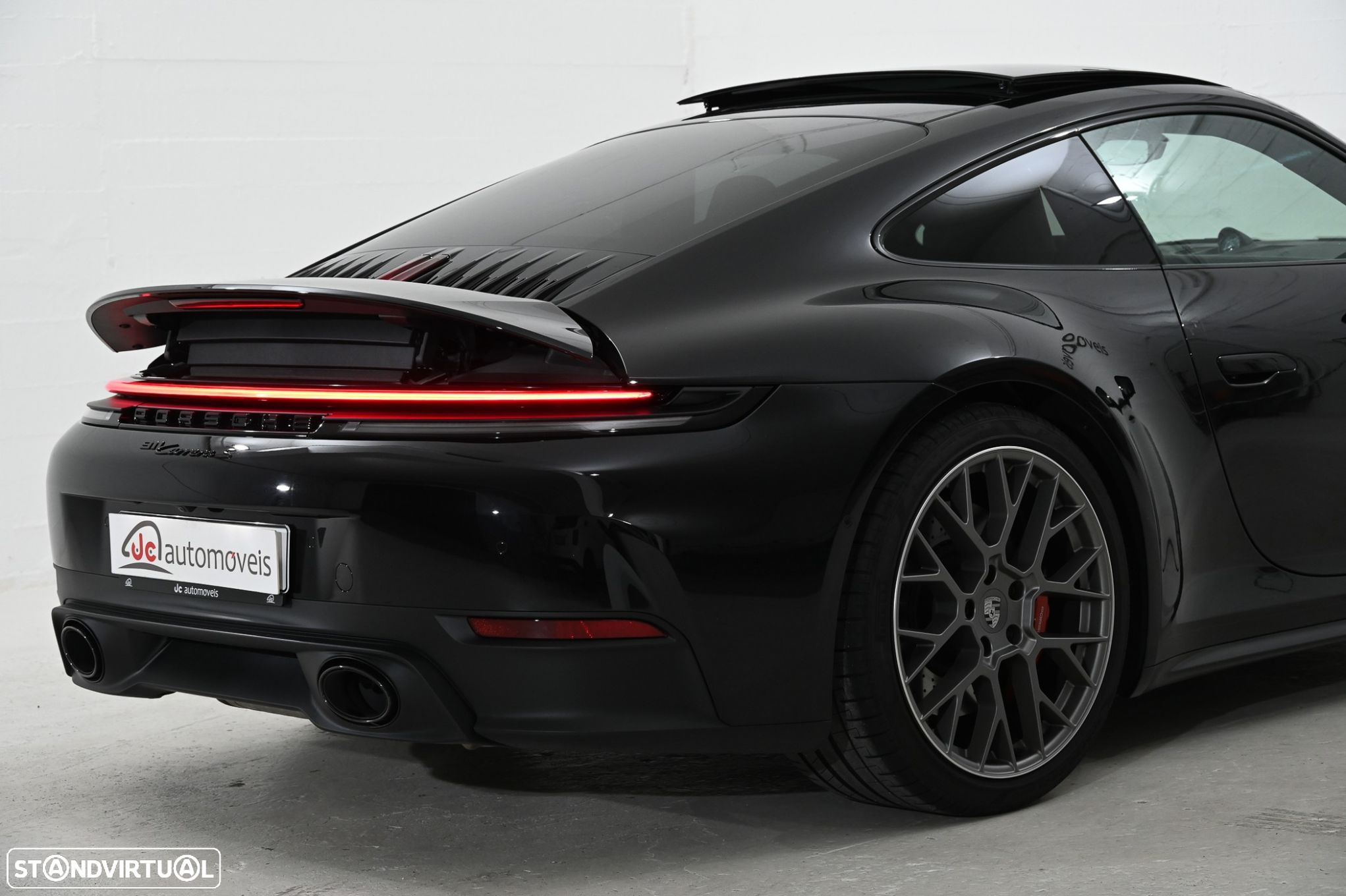 Porsche 911 (992) Carrera S - 10