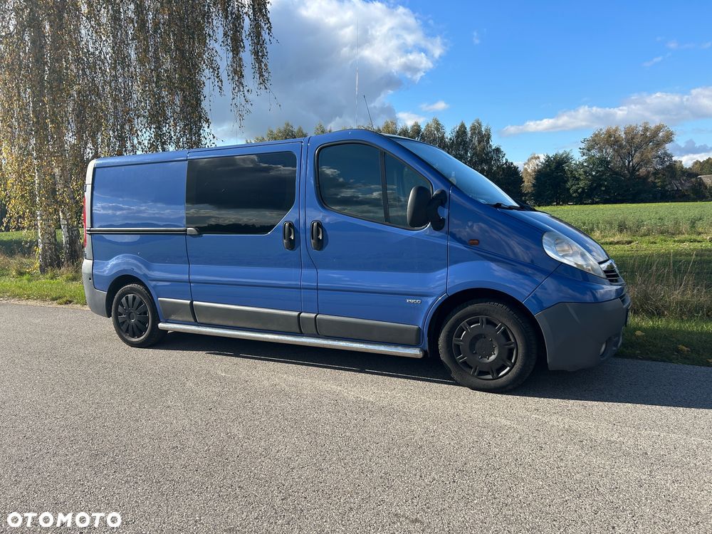 Opel Vivaro - 11