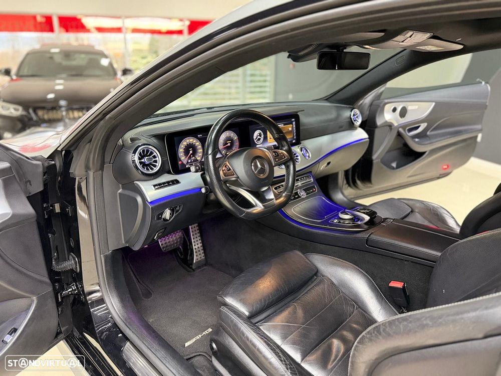 Mercedes-Benz E 220 d Coupe 9G-TRONIC AMG Line - 14