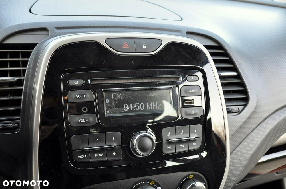 Renault Captur - 31