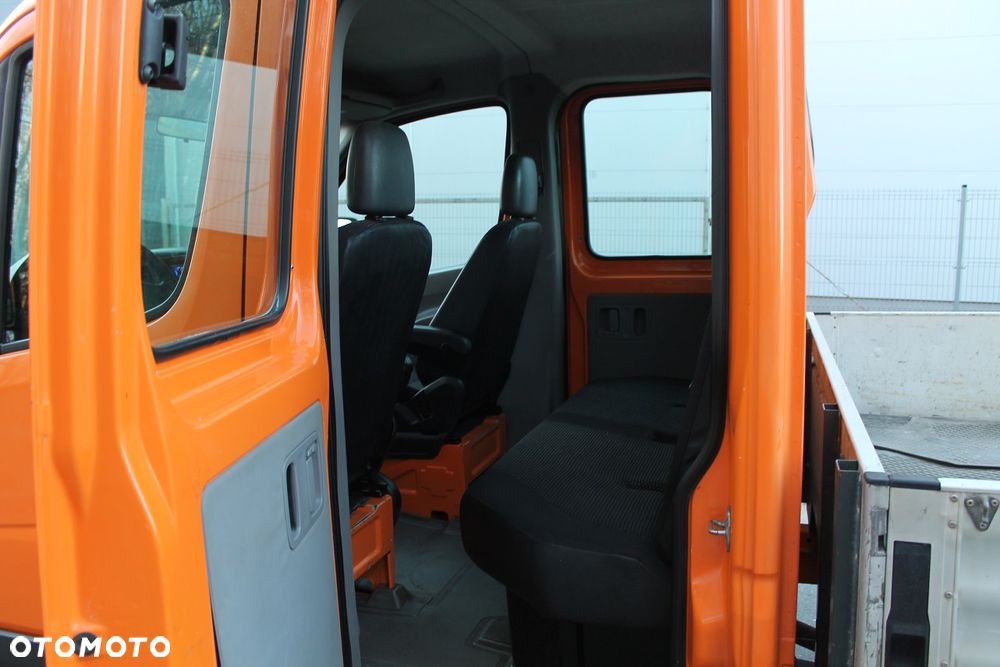 Mercedes-Benz Sprinter - 19