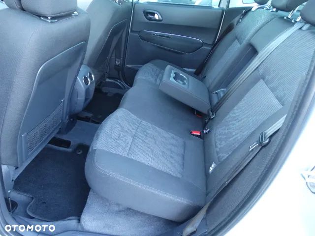 Peugeot 3008 1.6 HDi Premium - 25