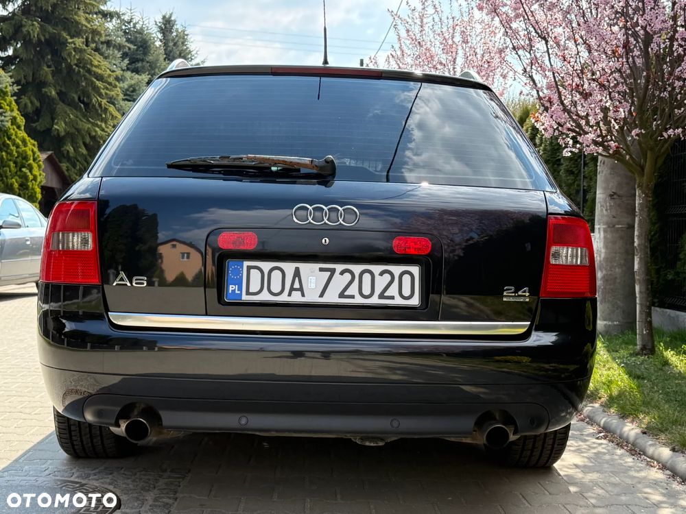 Audi A6 Avant - 10