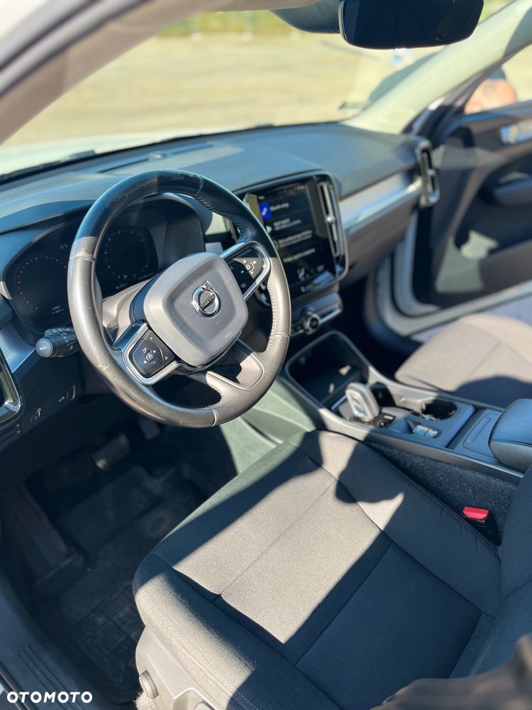 Volvo XC 40 T3 Momentum - 5