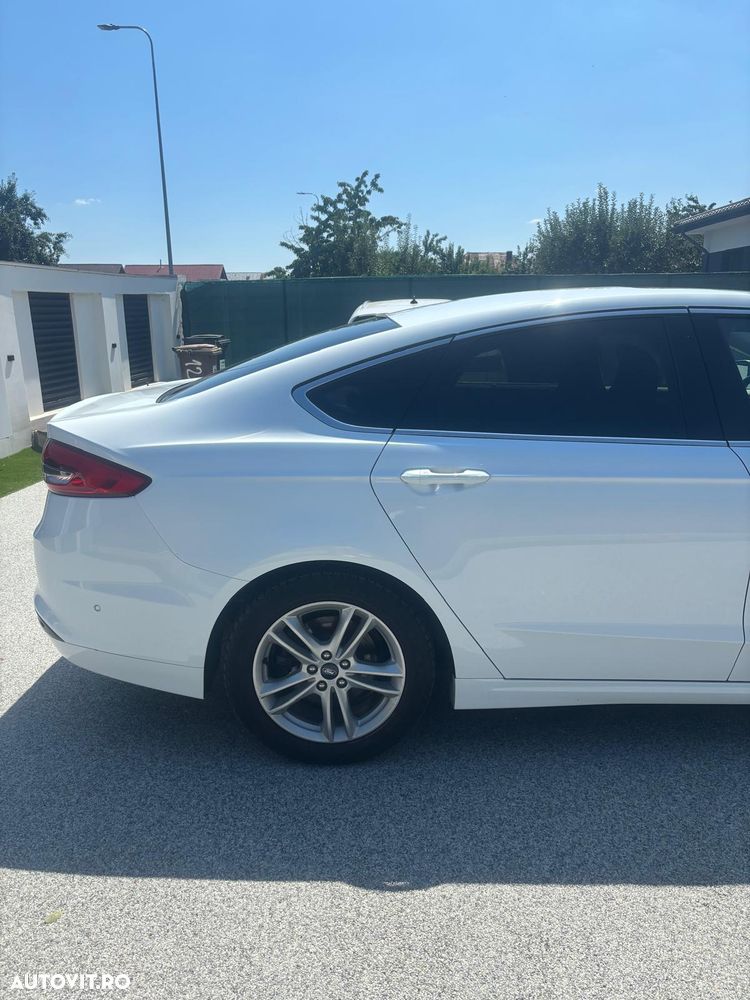 Ford Mondeo - 18