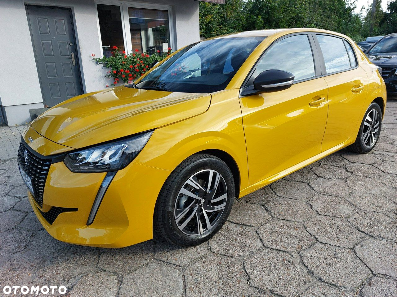 Peugeot 208 - 2