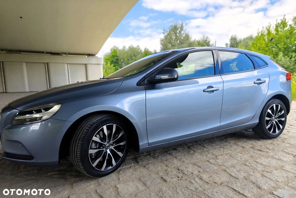 Volvo V40 T2 Drive-E Momentum - 8