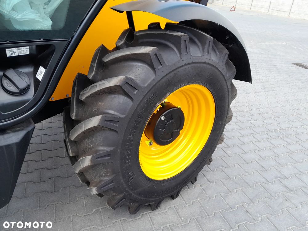 JCB 531-70 JOYSTICK - 18