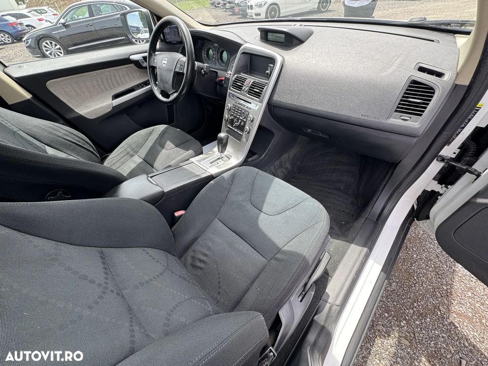 Volvo XC 60 2.4D AWD Aut. - 21