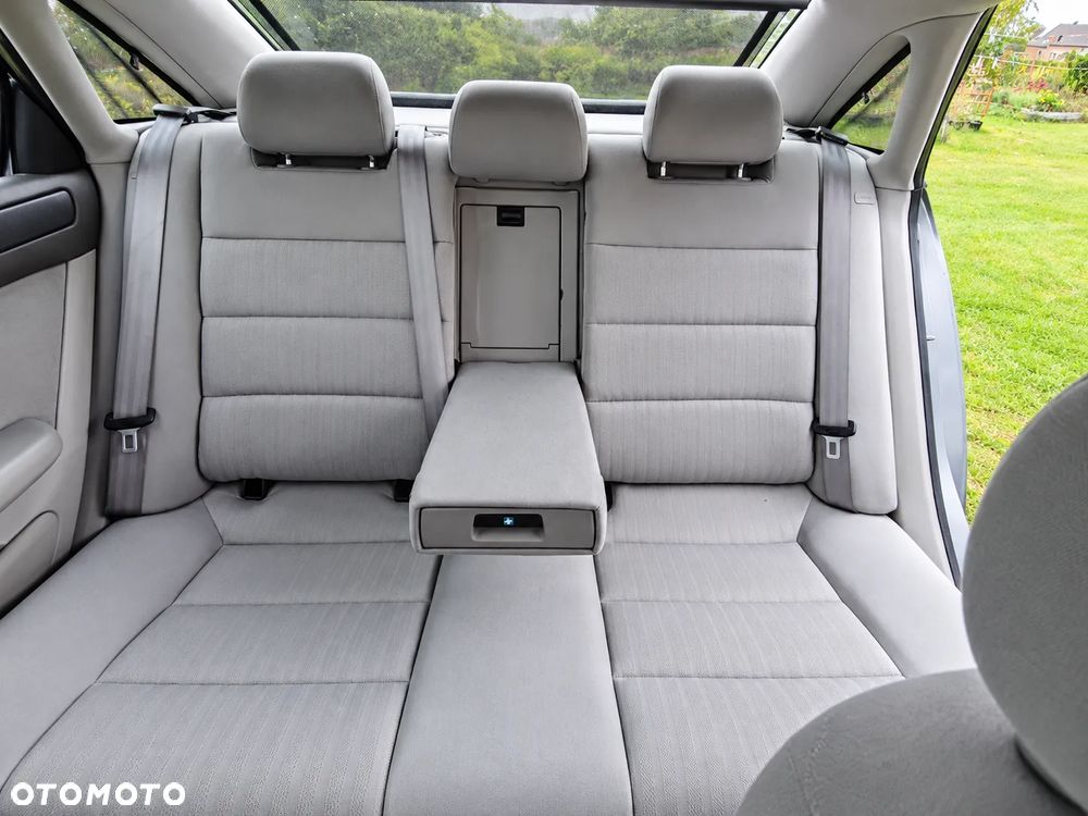 Audi A6 Limousine - 8