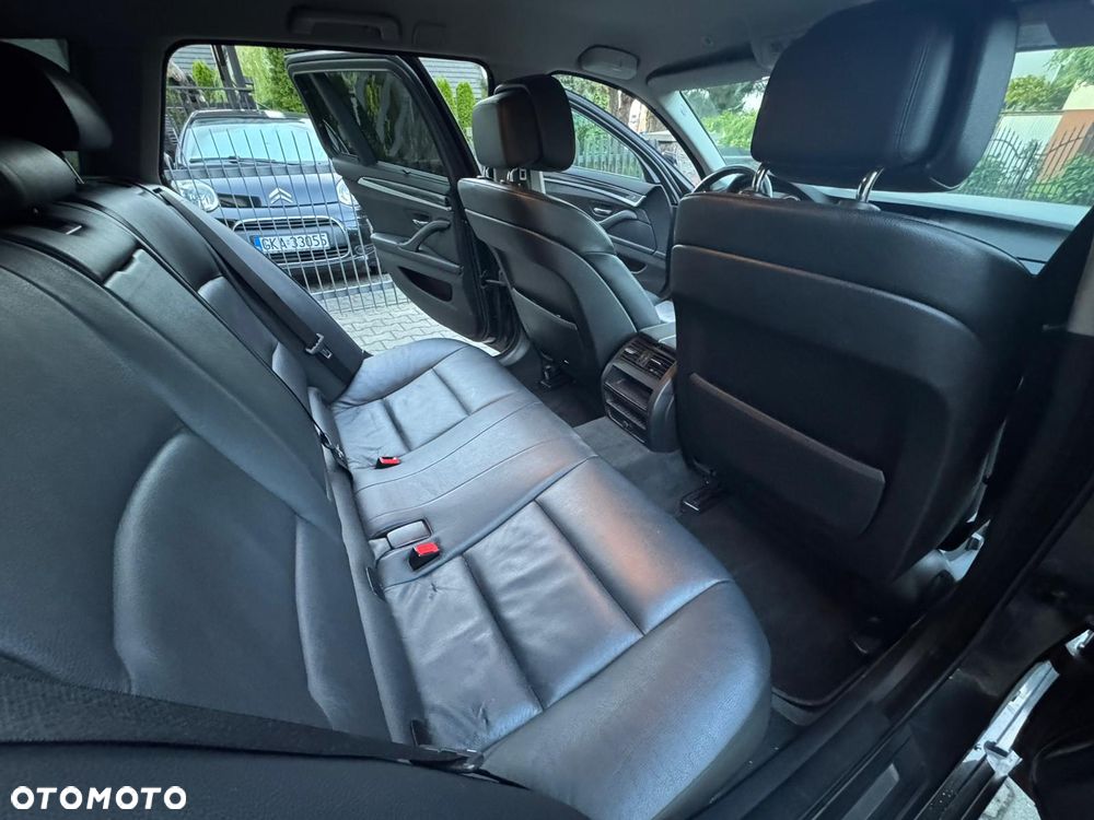 BMW Seria 5 520d - 9