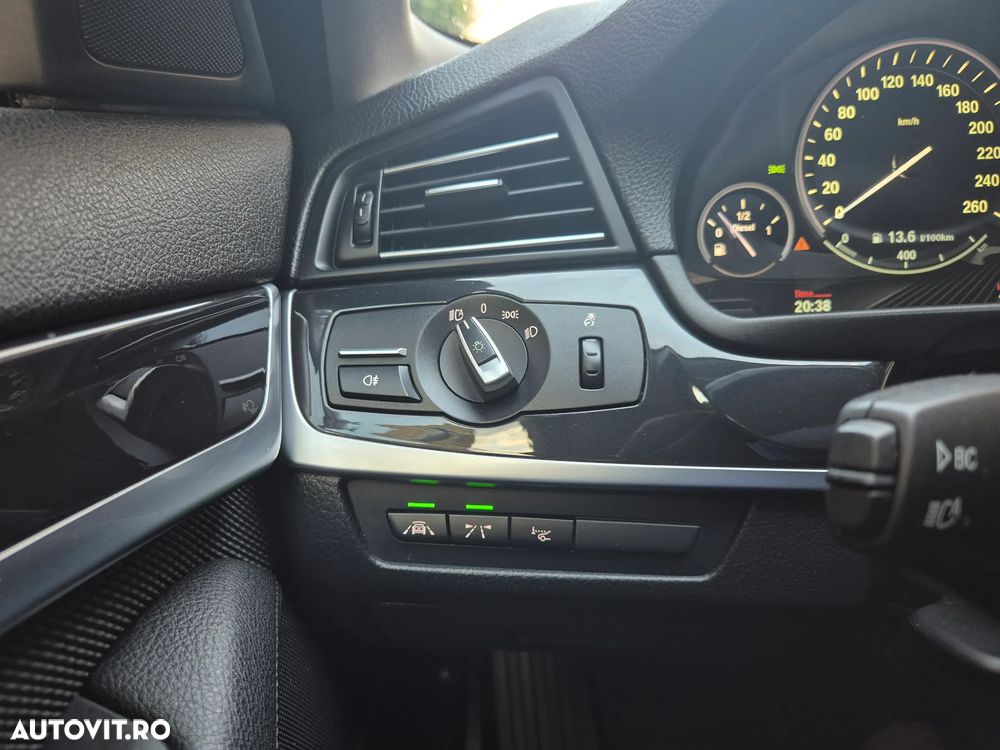 BMW Seria 5 520d Aut. - 11