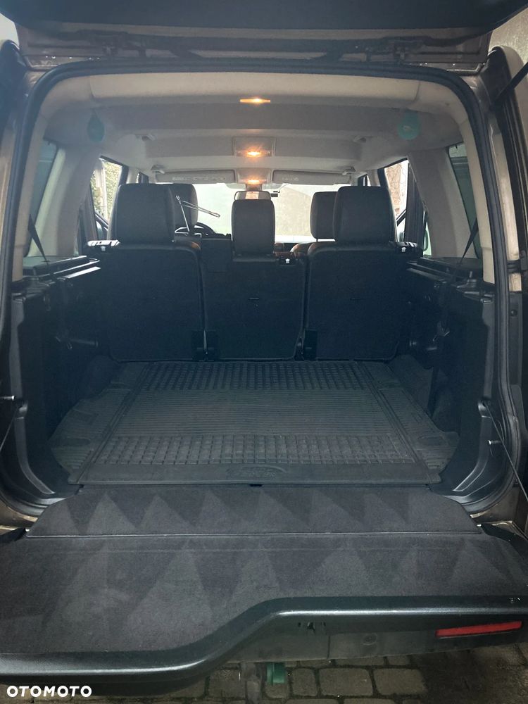 Land Rover Discovery 3.0D V6 HSE - 14