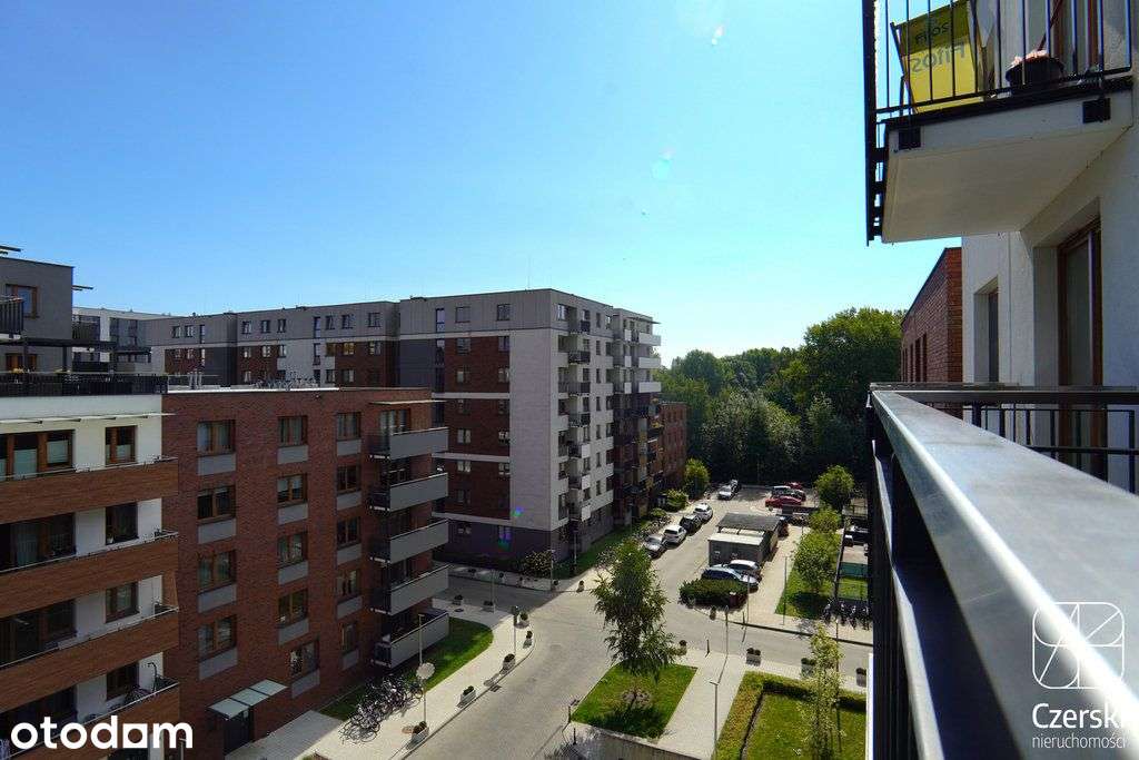 Przestronne mieszkanie z balkonem | Grzegórzecka