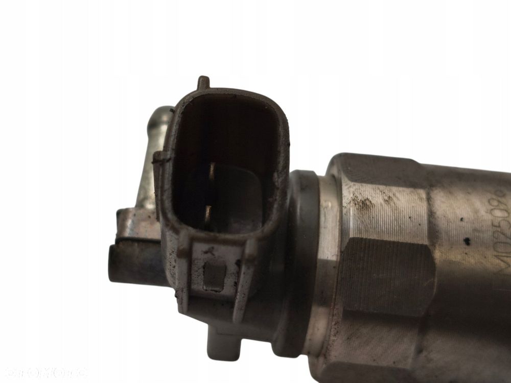 WTRYSKIWACZ Mazda 6 2.2 CITD Denso R2AA13H50 - 6
