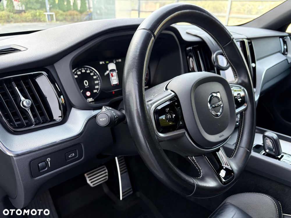 Volvo XC 60 - 18