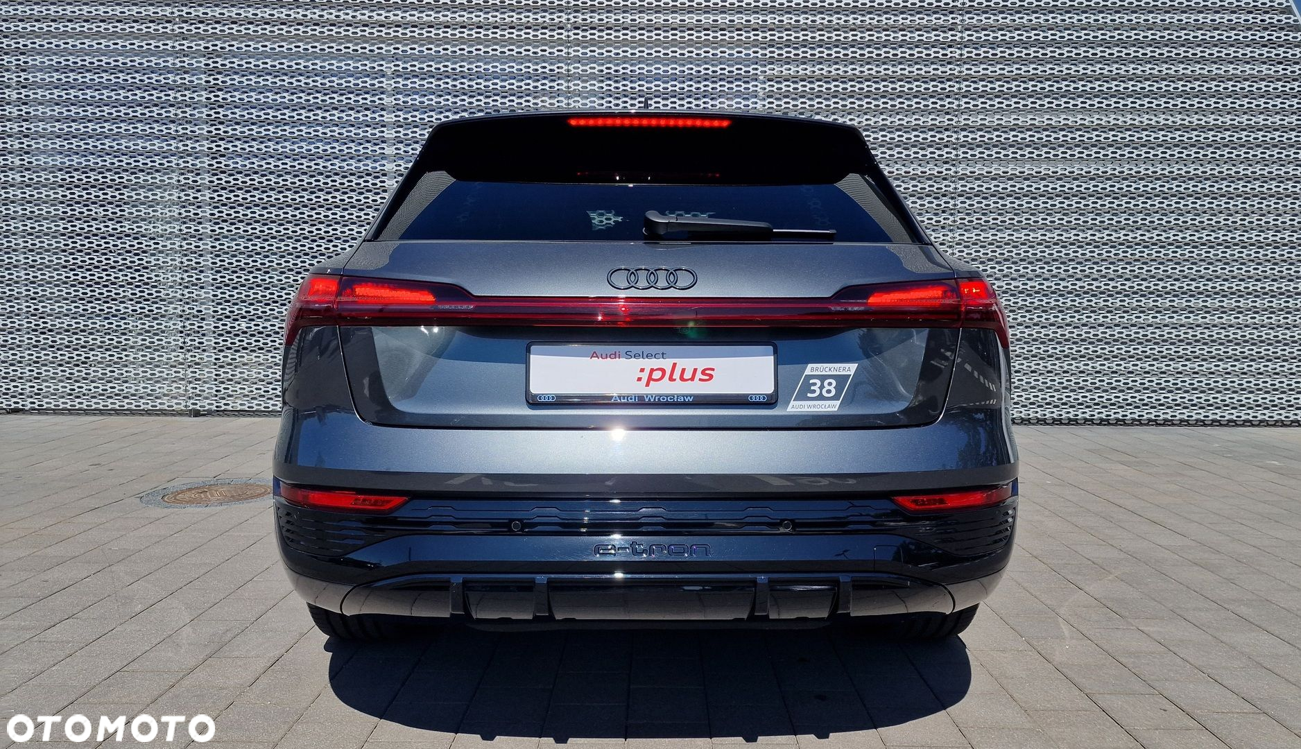 Audi Q8 - 7