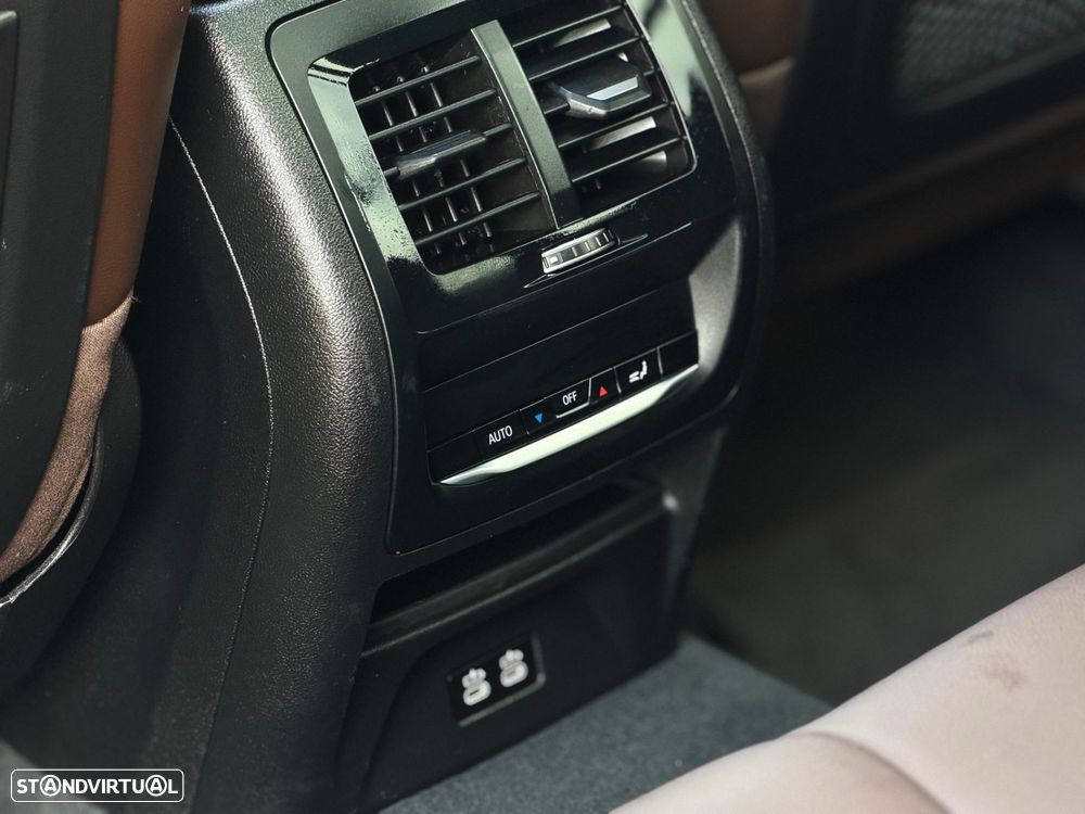 BMW X3 30 e xDrive Line Luxury - 13