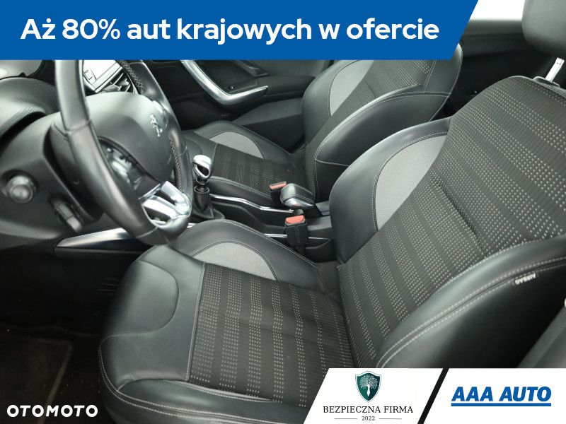 Peugeot 2008 - 10