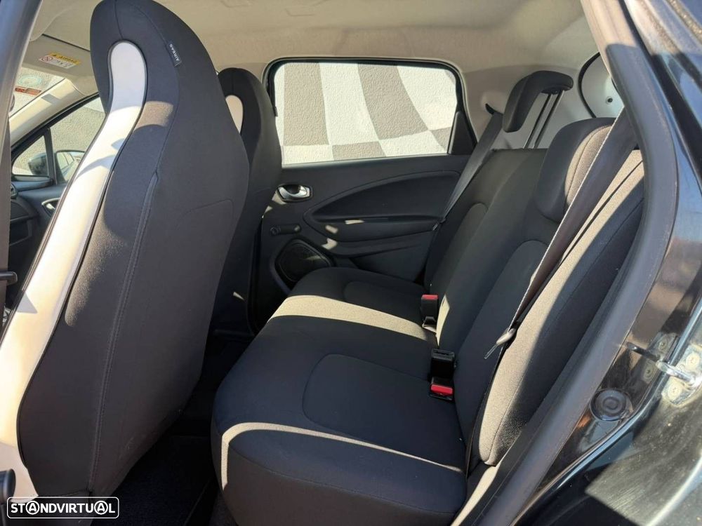 Renault Zoe (c/ Bateria) Limited 40 - 8