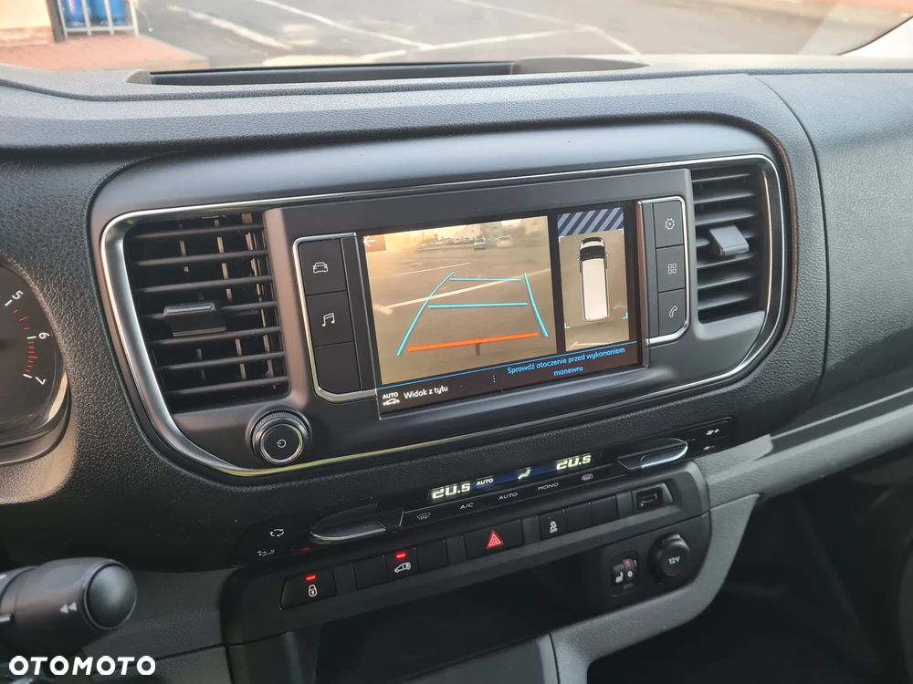 Peugeot Expert - 8