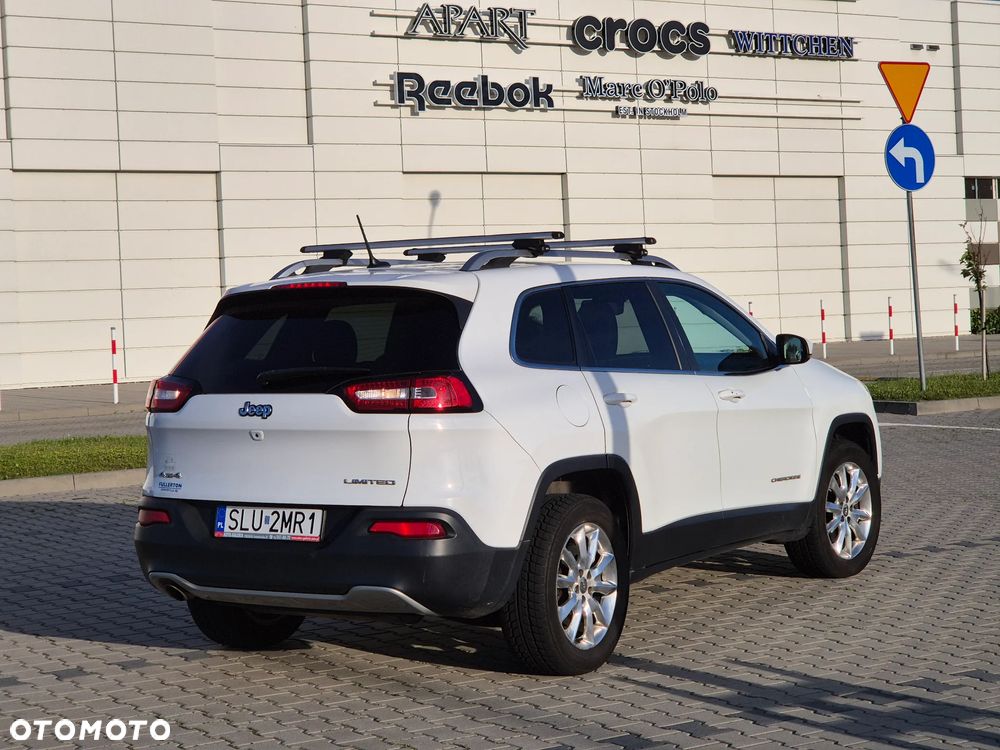 Jeep Cherokee - 6