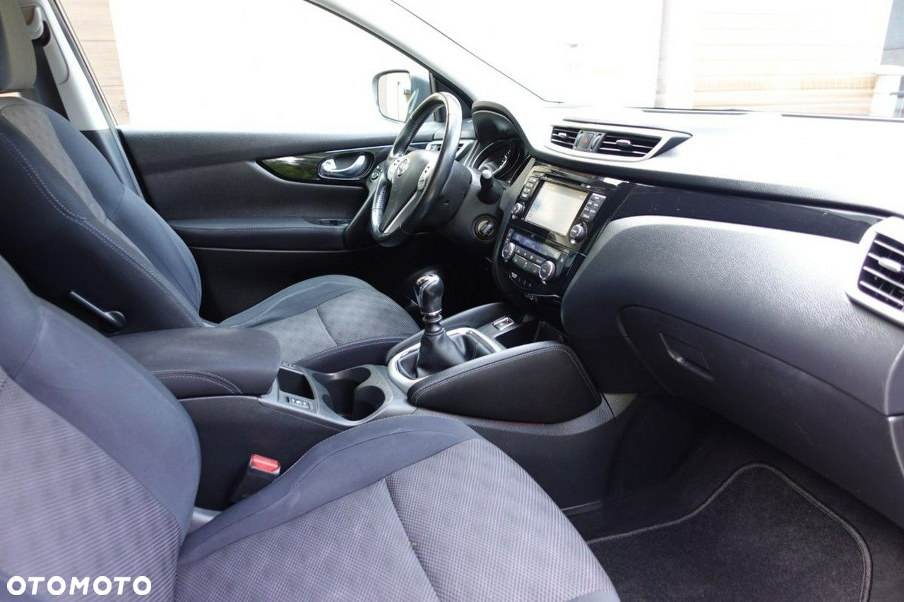 Nissan Qashqai - 14