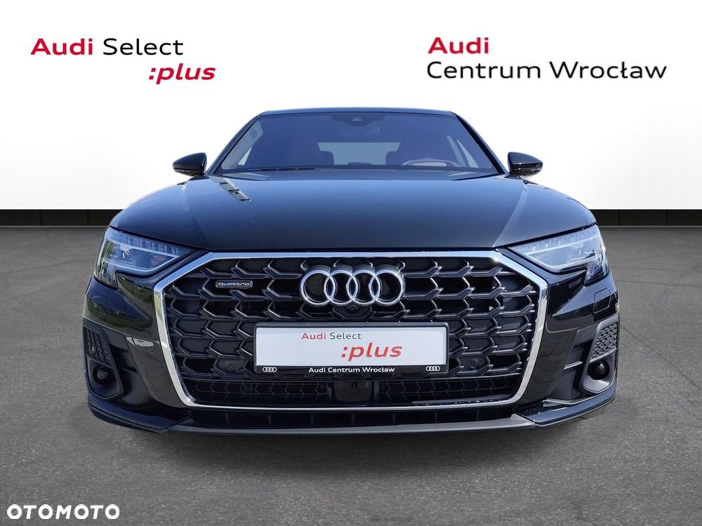 Audi A8 - 8