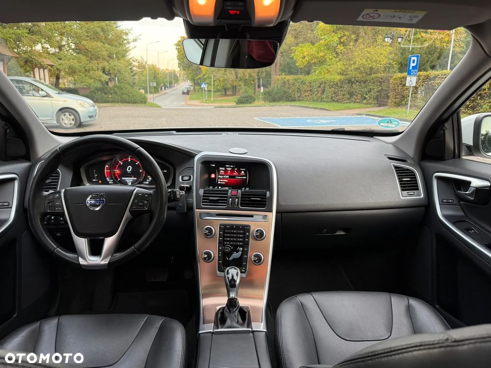 Volvo XC 60 - 21