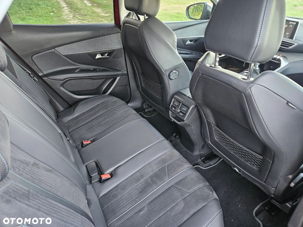 Peugeot 3008 PureTech 130 Stop & Start GPF Roadtrip - 19