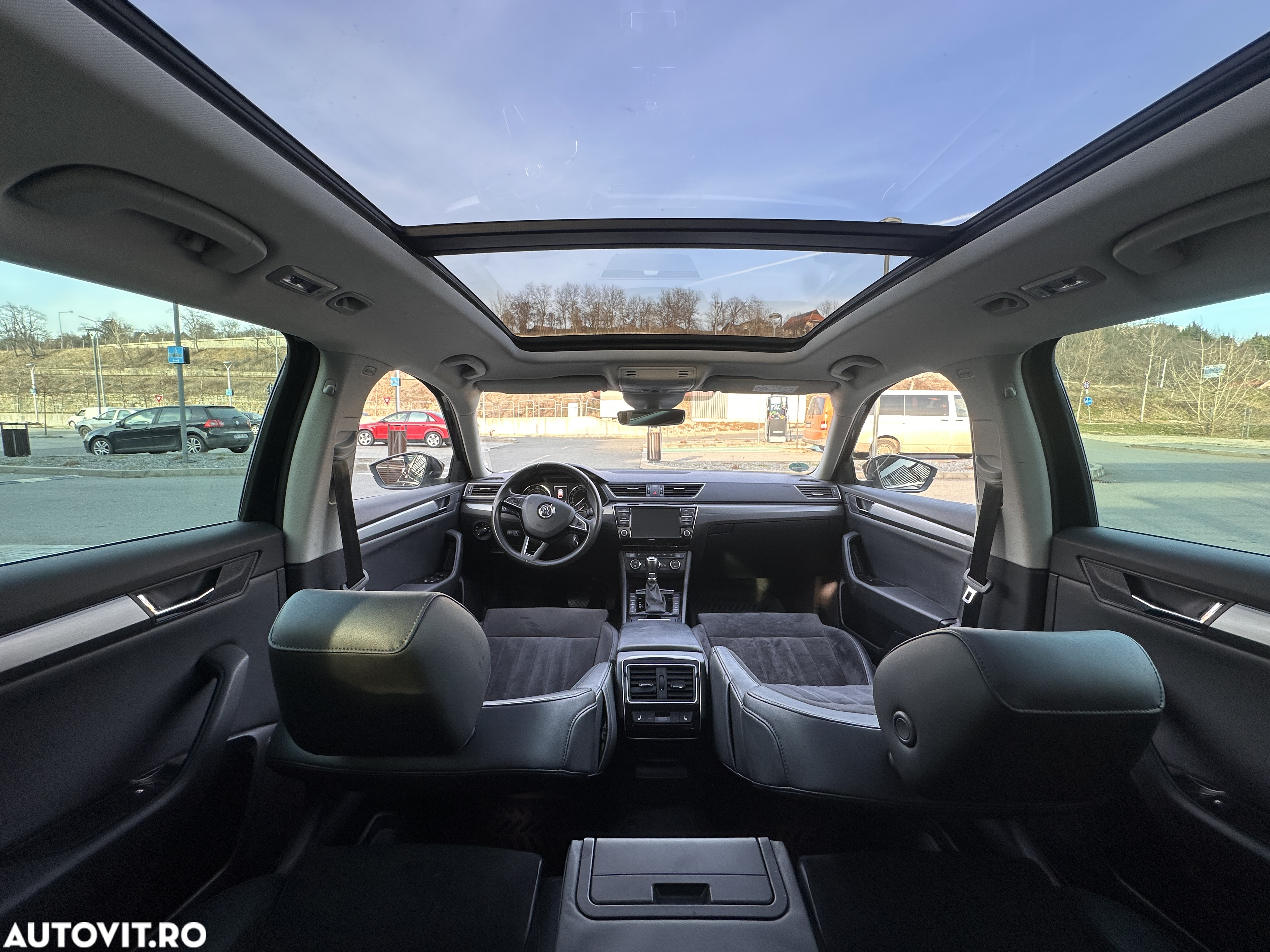 Skoda Superb 2.0 TDI 4X4 DSG Style - 6