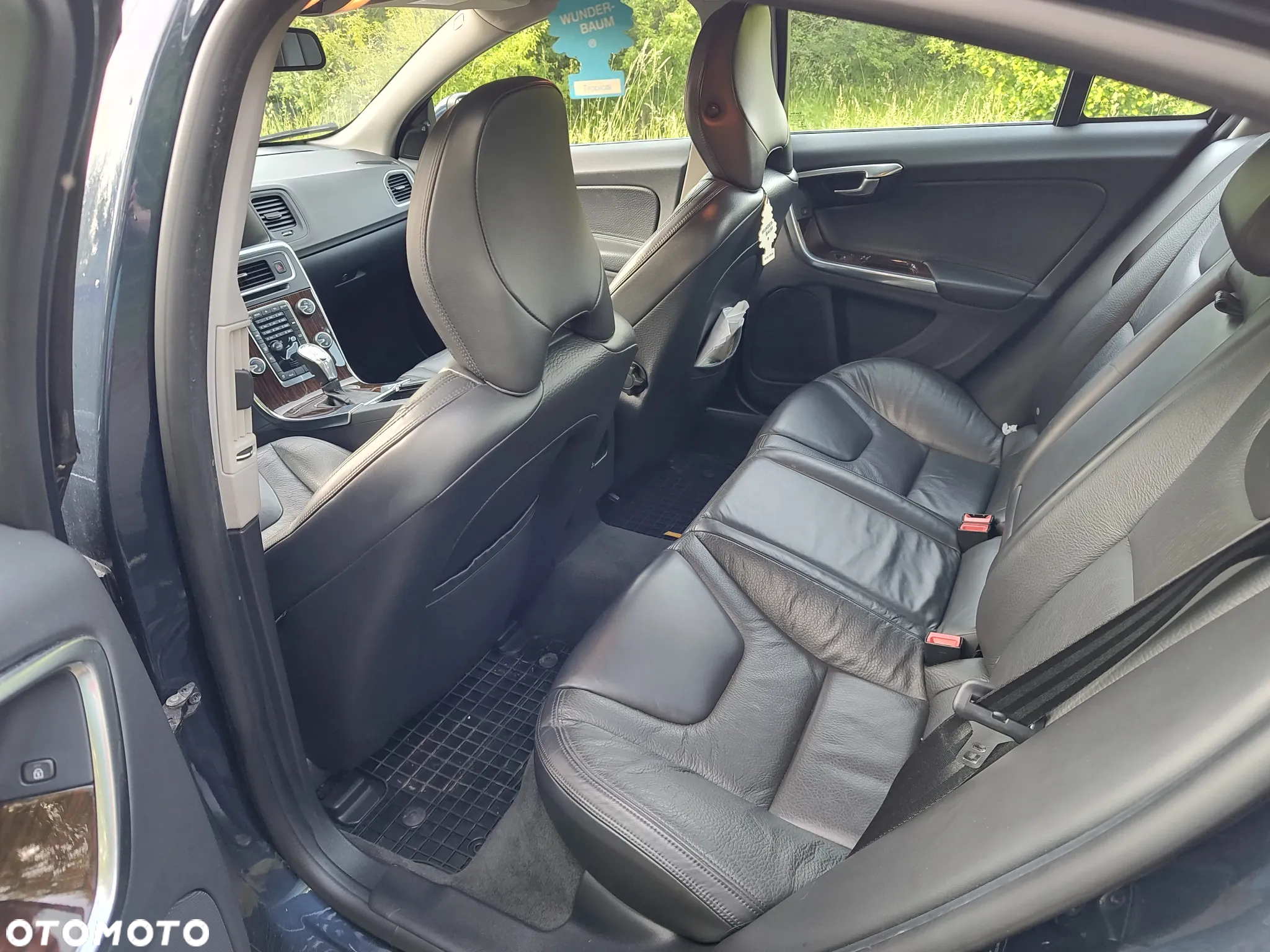 Volvo S60 2.5 T5 AWD - 11