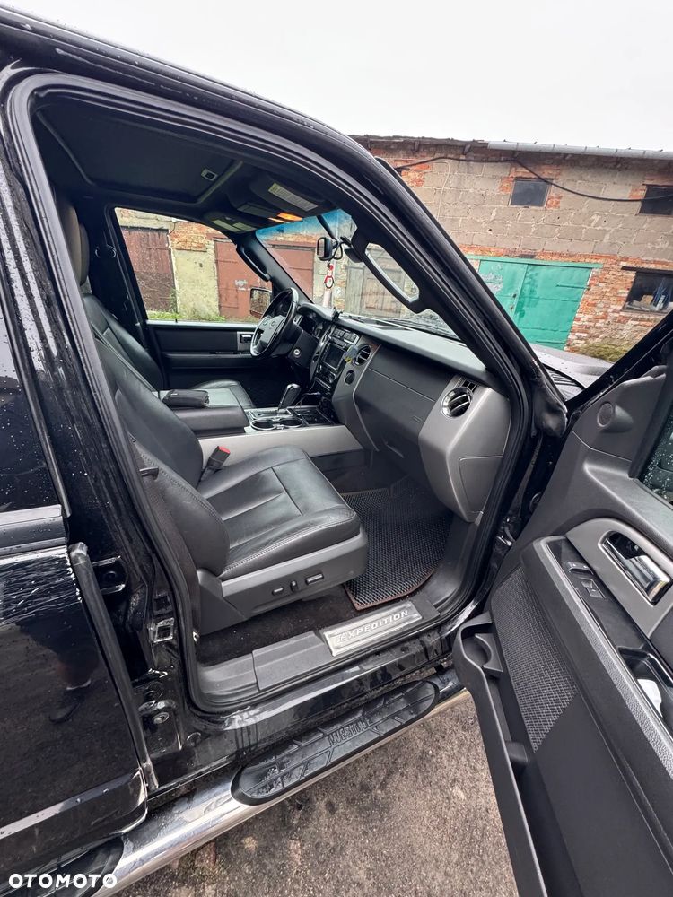 Ford Expedition - 5