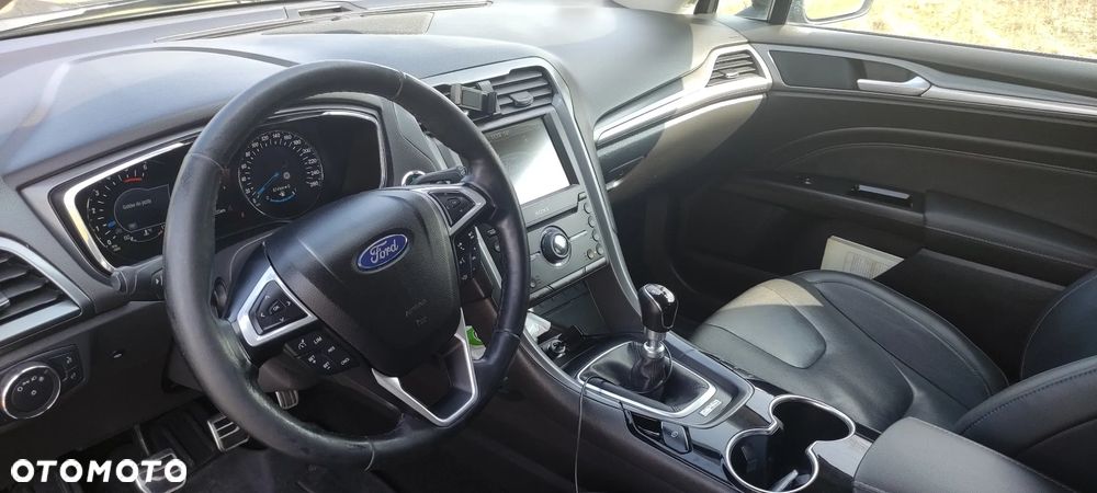 Ford Mondeo 2.0 TDCi ST-Line - 15