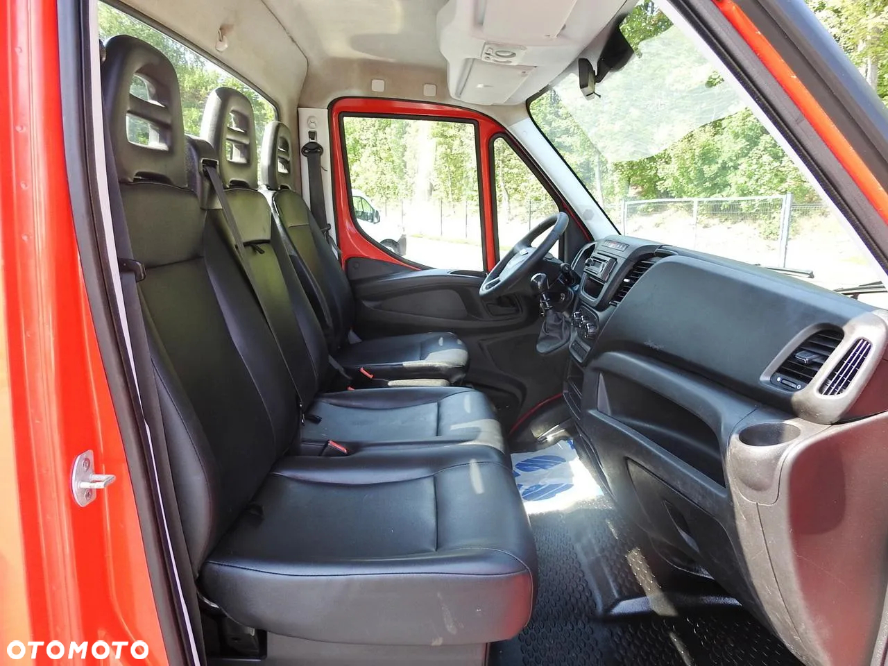 Iveco DAILY 35C13 WYWROTKA TEMPOMAT KLIMATYZACJA BLIŹNIACZE KOŁA 130KM [ 570643 ] - 35