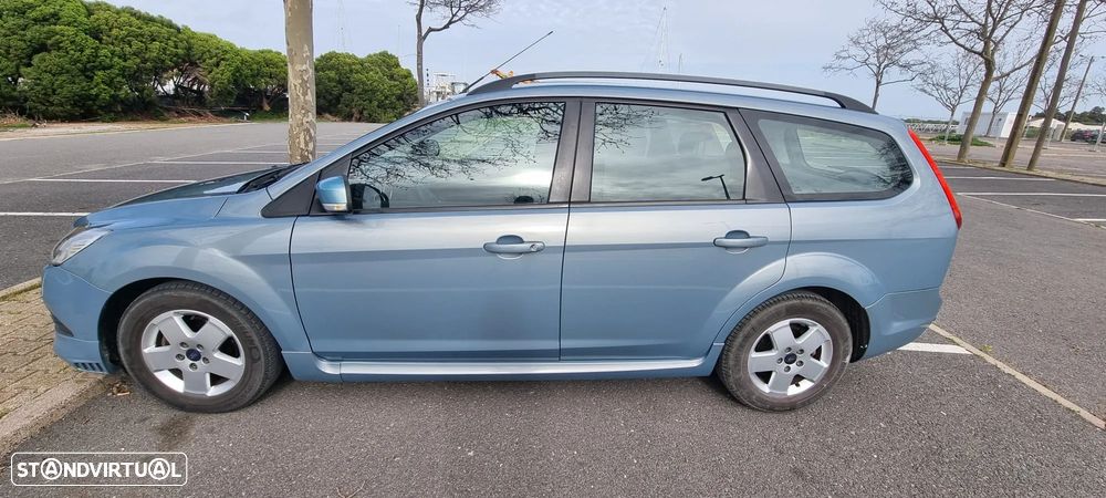 Ford Focus SW 1.6 TDCi ECOnetic - 11