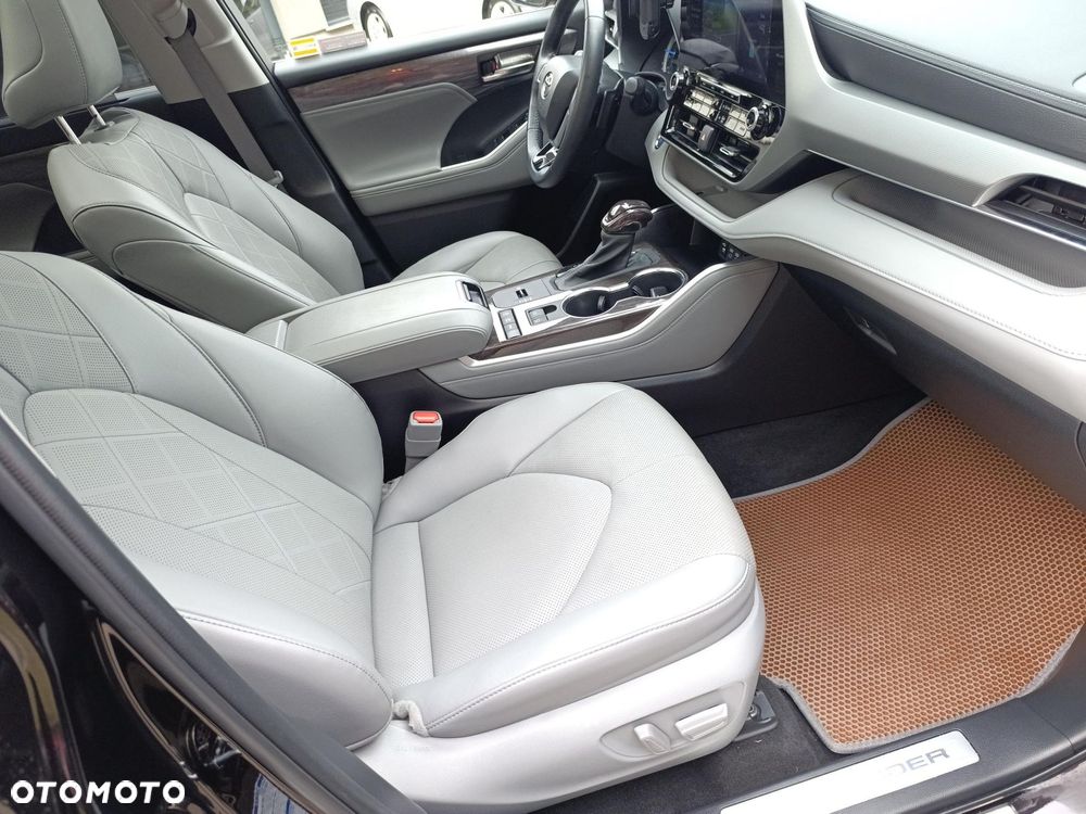 Toyota Highlander - 26