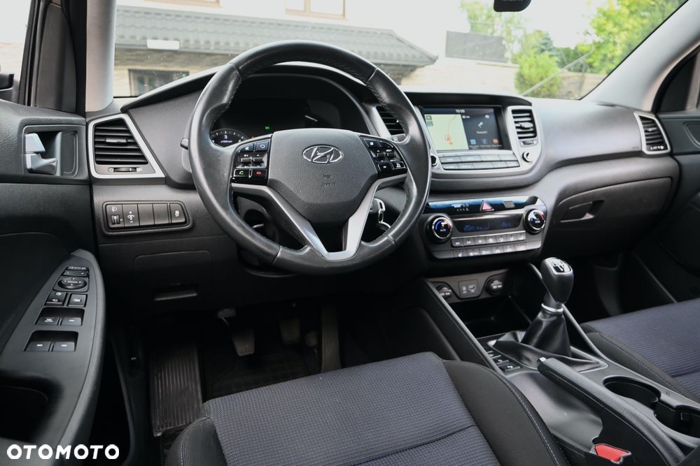 Hyundai Tucson 1.7 CRDI BlueDrive Comfort 2WD - 18